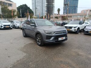 קוראנדו 21 אפורה